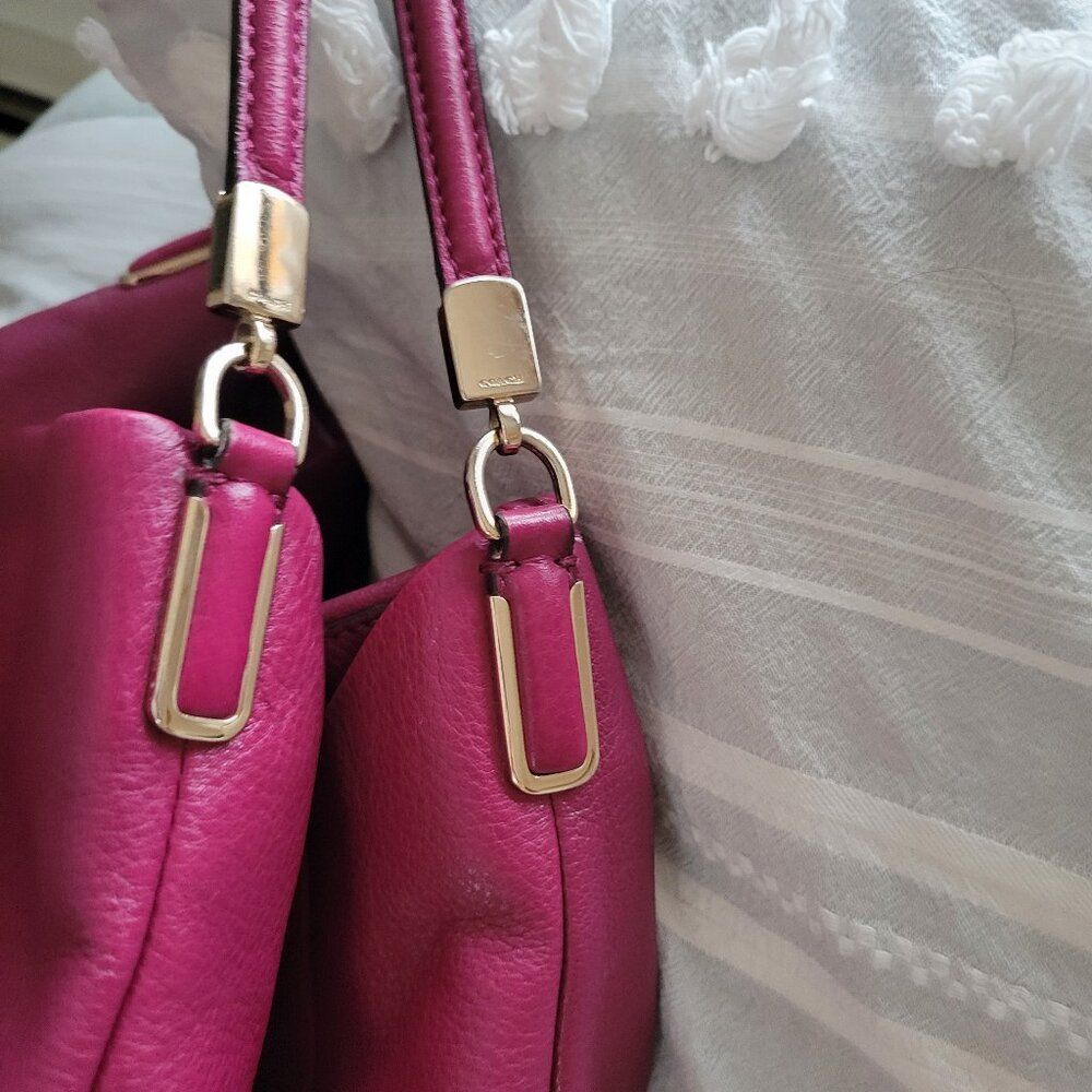 Coach Madison Phoebe Hobo Bag Style 24621 Raspberry Boho Y2K Authenticated 4/26 - Picture 5 of 13